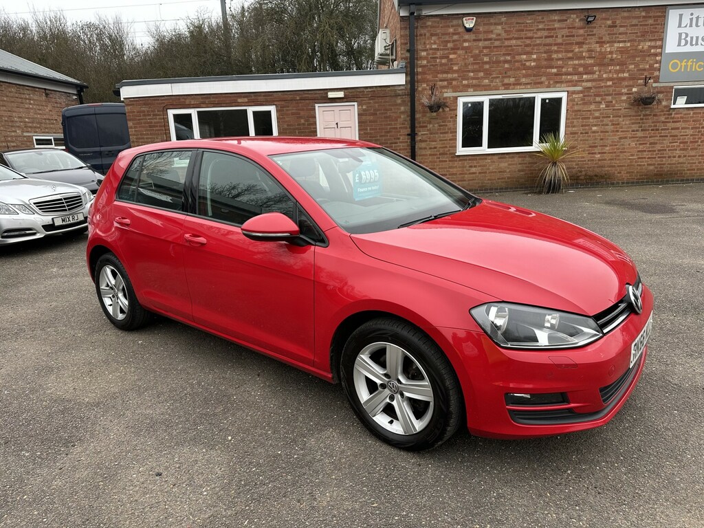 Volkswagen Golf 1.6 Tdi Bluemotion Tech Match Edition RK66KLL Red