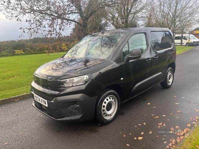 Peugeot Partner 1.5 Bluehdi 100 Professional Van CE74XYM Black #5