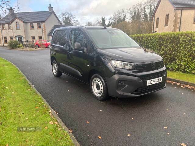 Peugeot Partner 1.5 Bluehdi 100 Professional Van Black