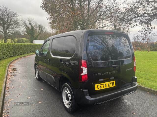 Peugeot Partner 1.5 Bluehdi 100 Professional Van CE74XYM Black #4