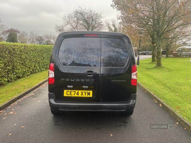 Peugeot Partner 1.5 Bluehdi 100 Professional Van CE74XYM Black #3