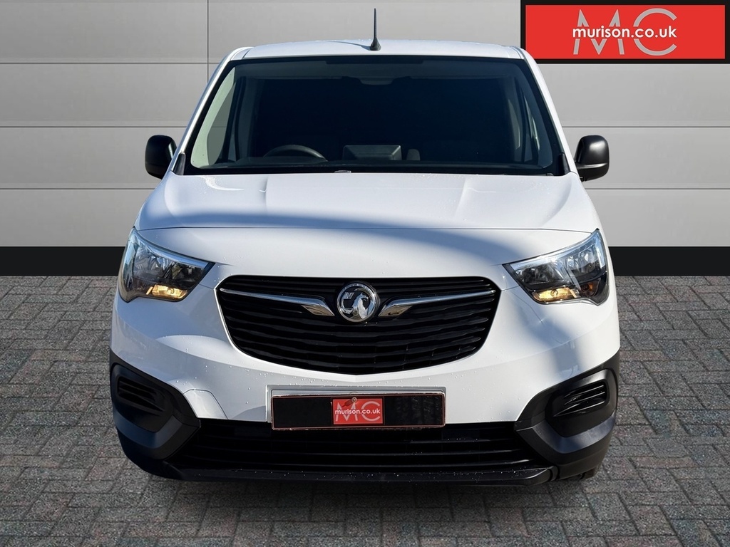 Vauxhall Combo 2300 Dynamic Turbo D L1 White #2