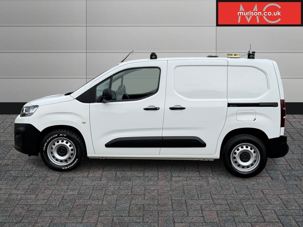 Citroen Berlingo 1000 Worker M Bluehdi FV70YCT White #4