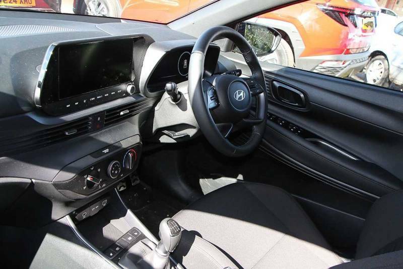 Hyundai Bayon 1.0 Tgdi 90 Black Line - 2026 VK75FFE Green #5