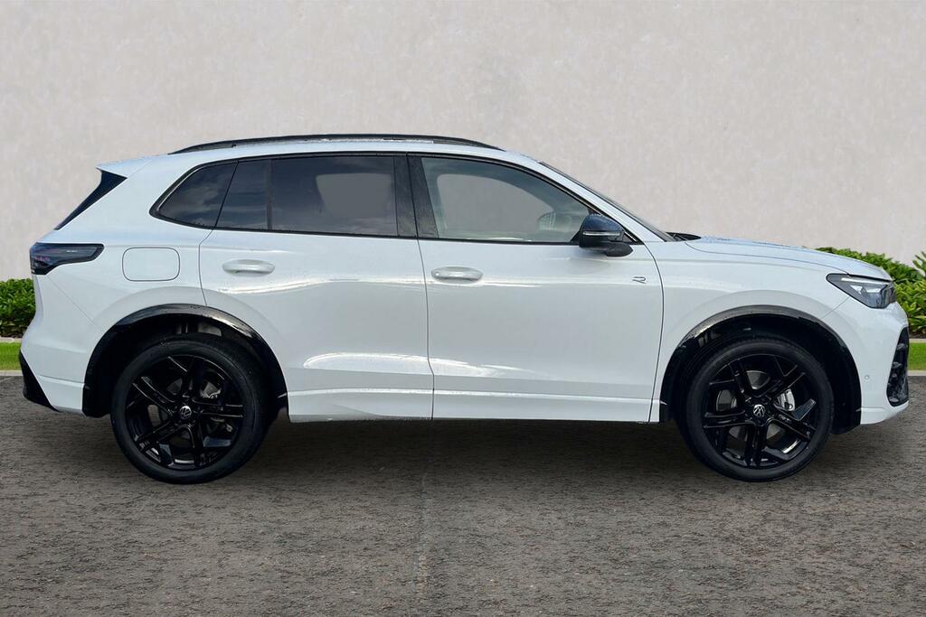Volkswagen Tiguan 2.0 Tsi 204 4Motion Black Edition Dsg White #4
