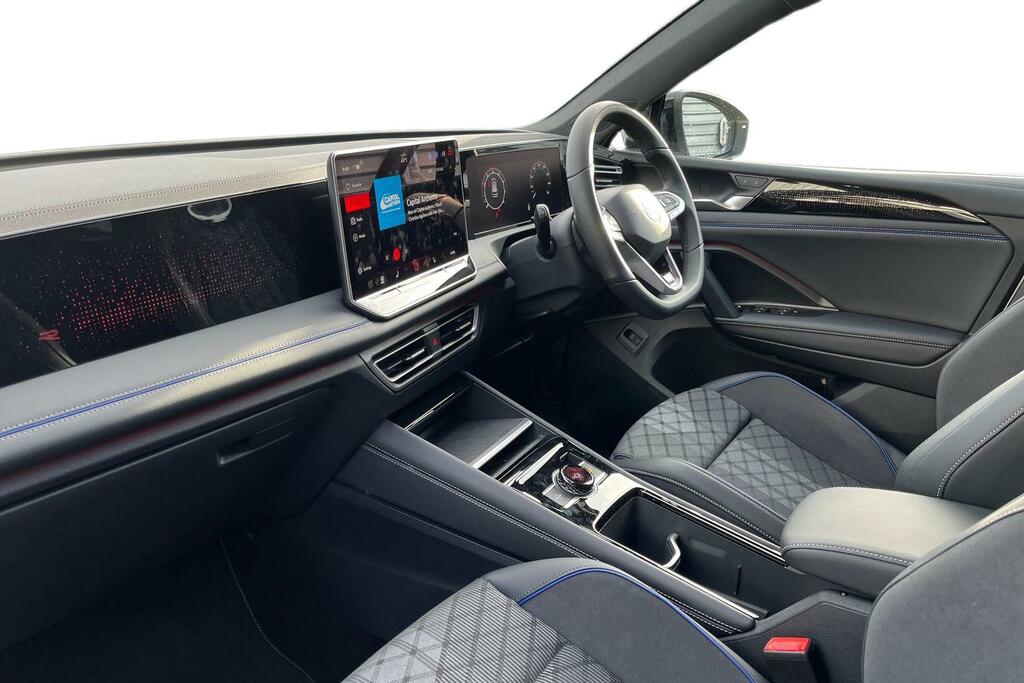 Volkswagen Tiguan 2.0 Tsi 204 4Motion Black Edition Dsg White #2