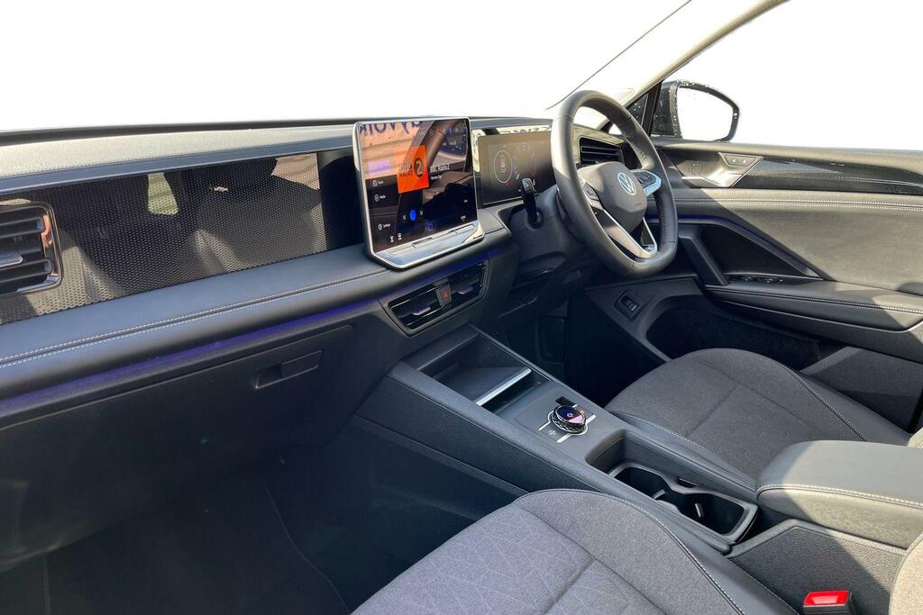 Volkswagen Tiguan 1.5 Etsi 150 Match Dsg WH74FLA Black #2