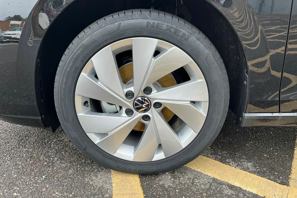 Volkswagen Golf 1.5 Etsi 150 Match Dsg WF26UCX Black #5