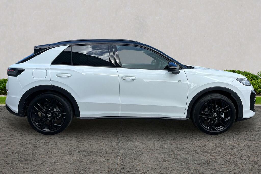 Volkswagen T-Roc Suv WF26RWJ White #4