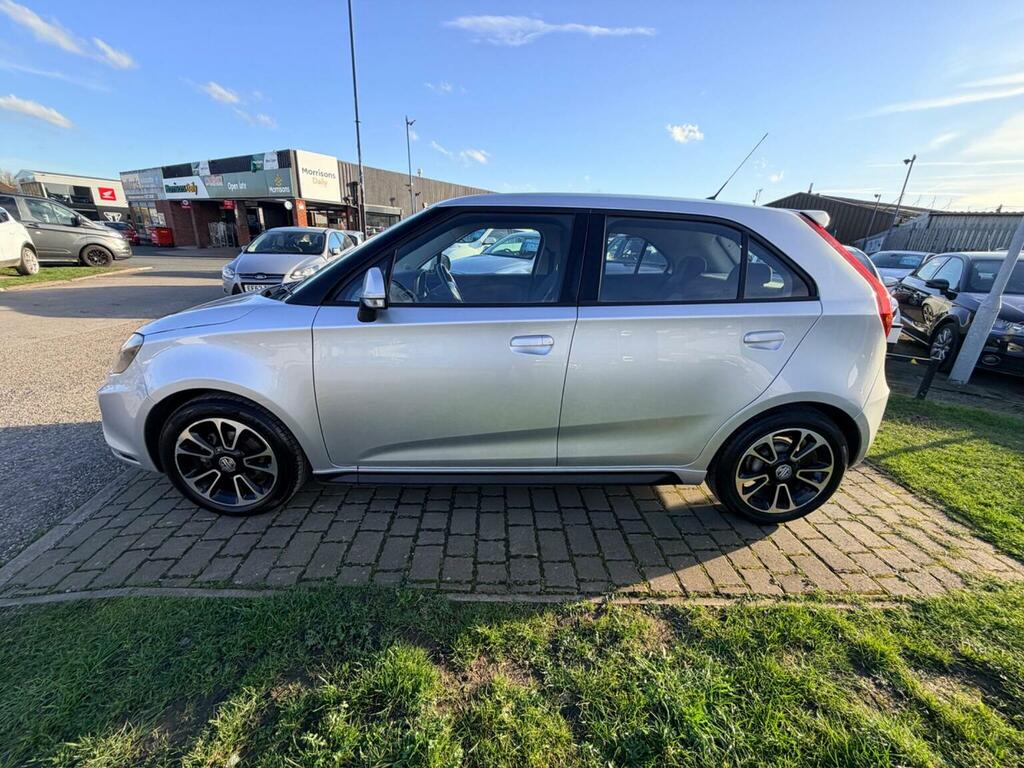 MG MG3 Hatchback 1.5 Vti-tech 3Style Euro 6 Ss 20 AE66VBJ Silver #5