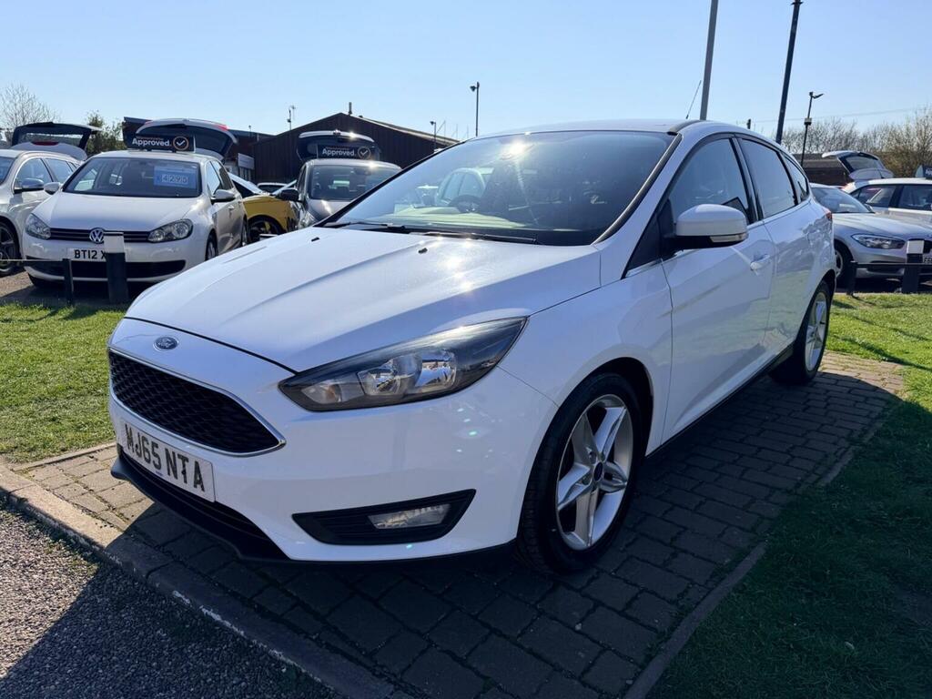 Ford Focus Hatchback 1.5 Tdci Zetec Euro 6 Ss 201565 MJ65NTA White #3