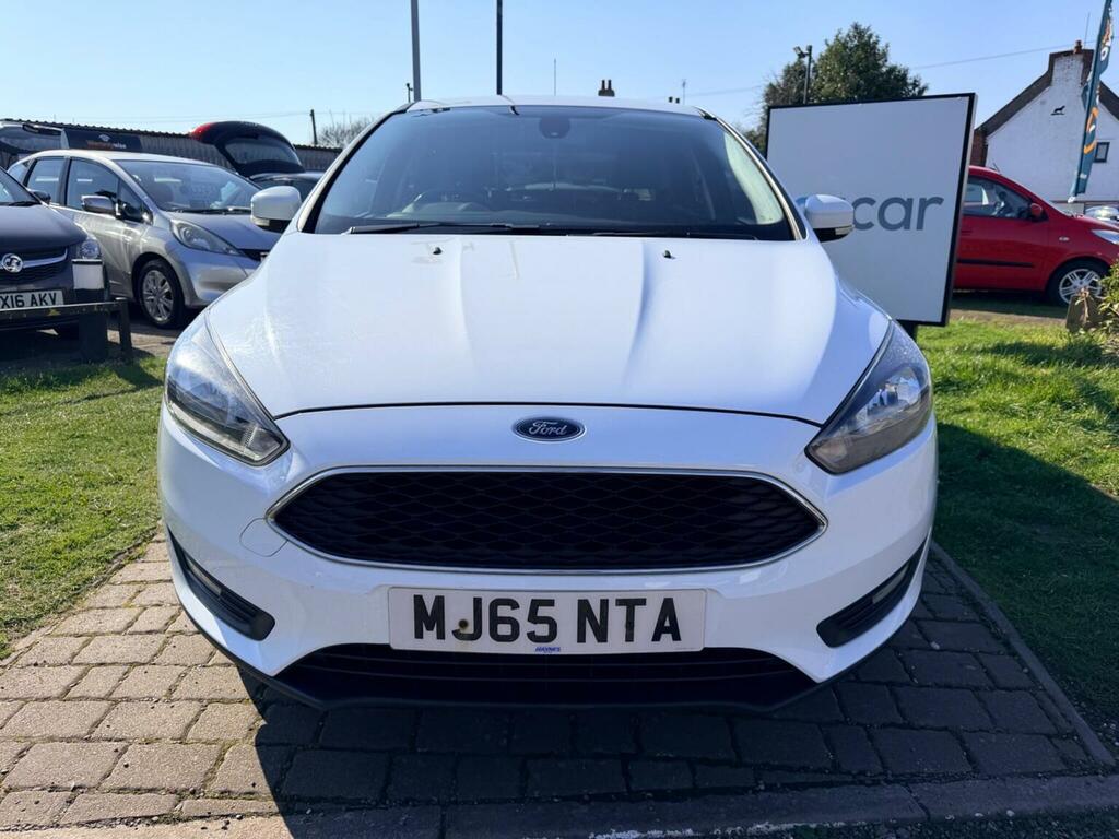Ford Focus Hatchback 1.5 Tdci Zetec Euro 6 Ss 201565 MJ65NTA White #2