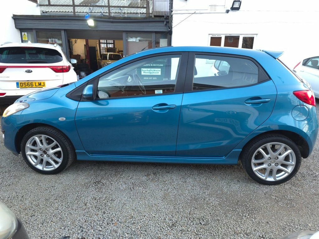 Mazda 2 1.5L Sport Blue #3