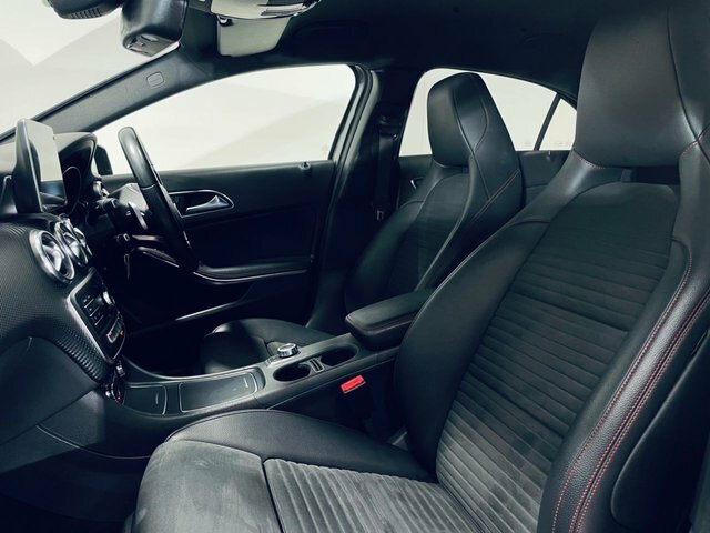 Mercedes-Benz A Class A200 Amg Line Executive DK67OVV Grey #3