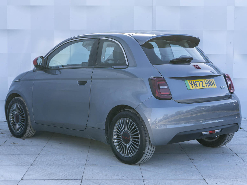 Fiat 500E Red YN72HMH #6