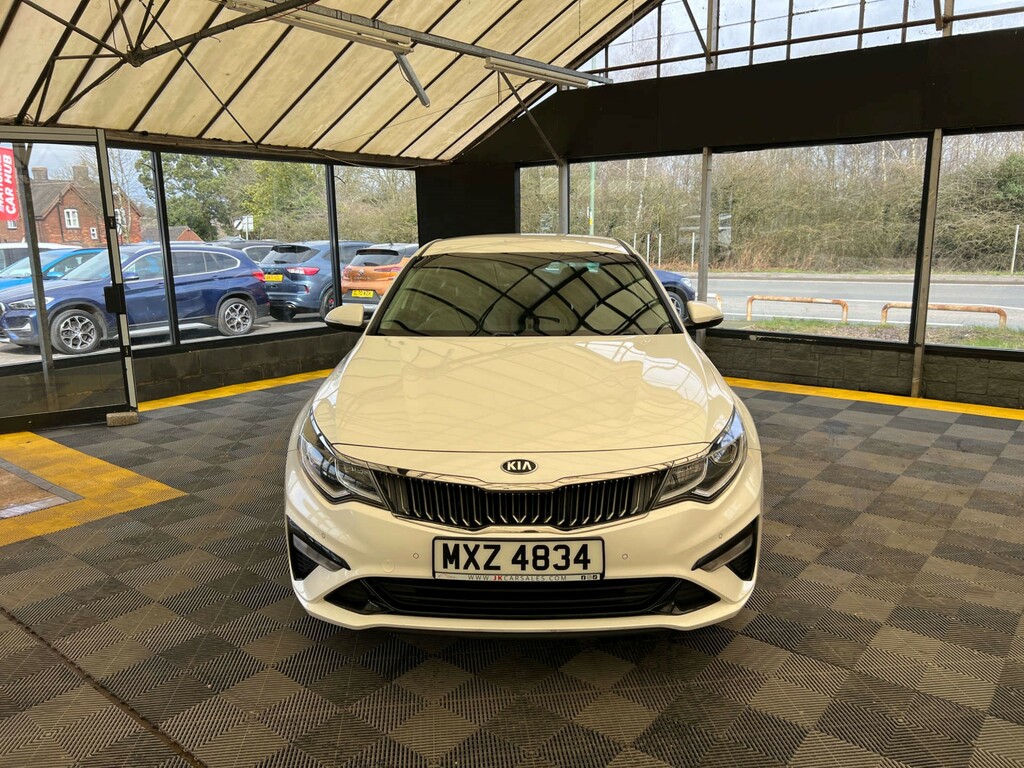 Kia Optima Saloon MXZ4834 White #3
