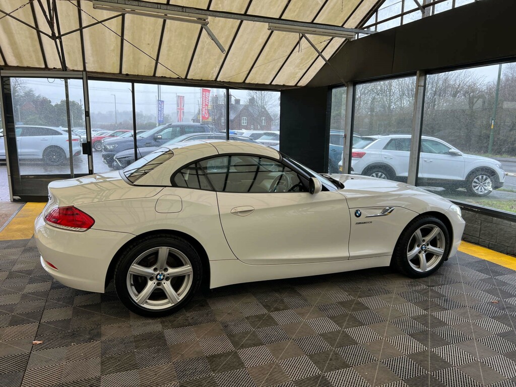 BMW Z4 Convertible SR16JXL White #6