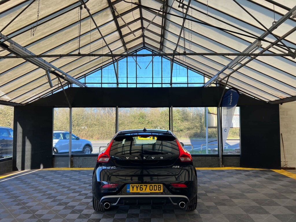 Volvo V40 Hatchback YY67ODB Black #6