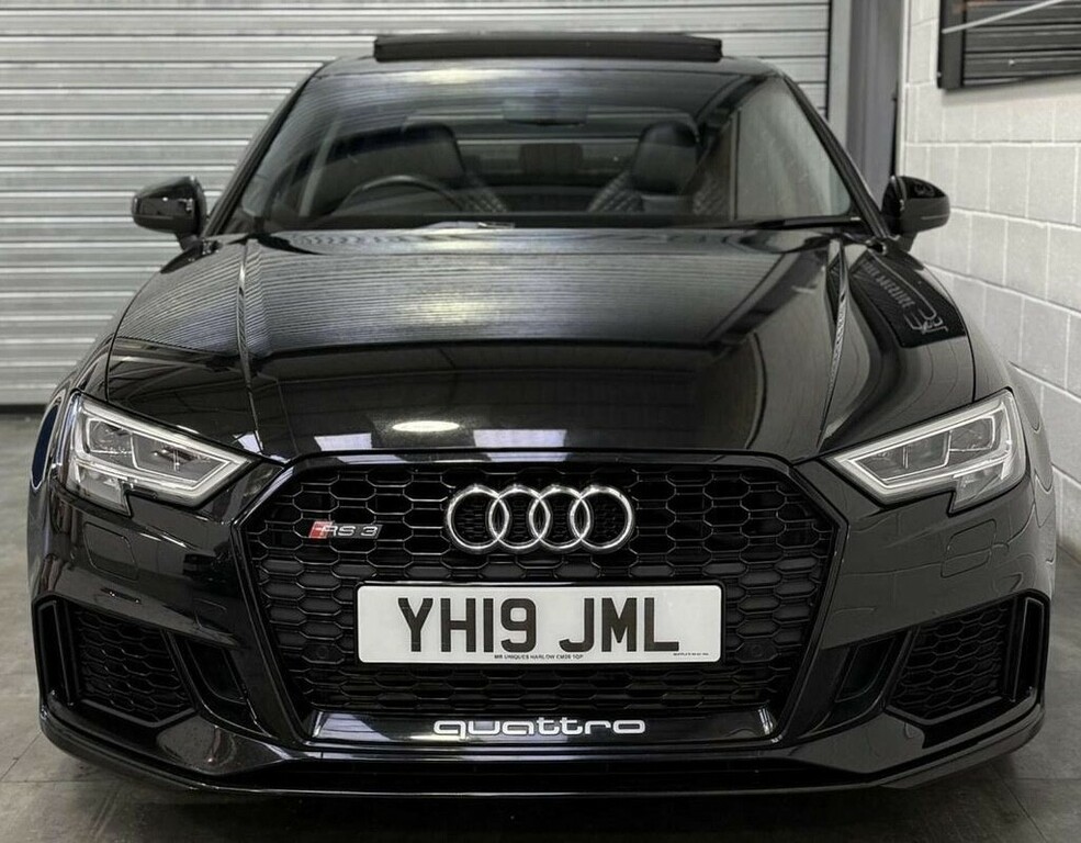 Audi RS3 2.5 Tfsi Audi Sport Edition 201919 Black #2