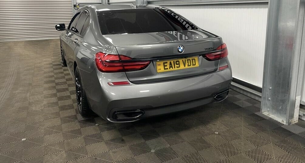 BMW 7 Series 3.0 730D M Sport Saloon 201919 EA19VDD Grey #6