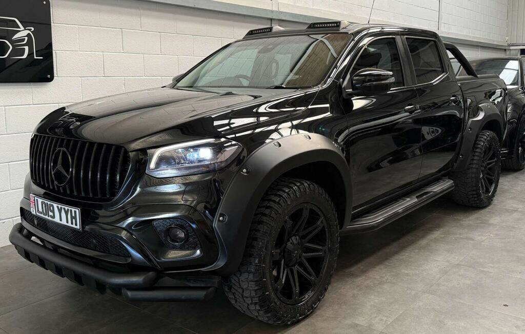 Mercedes-Benz X Class 2.3 Cdi Power 201919 LO19YYH Black #2