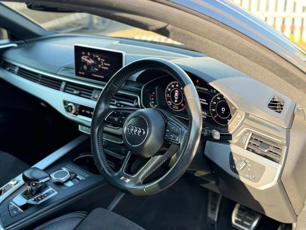 Audi A5 2.0 Tfsi S Line 201818 GM18WUT Black #2