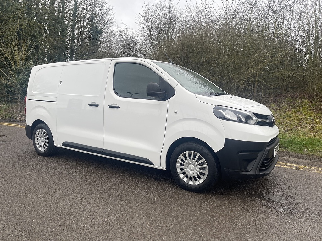 Toyota PROACE 1.5D Icon Medium Panel Van Mwb Euro 6 Ss 6Dr EF21DWX White #3