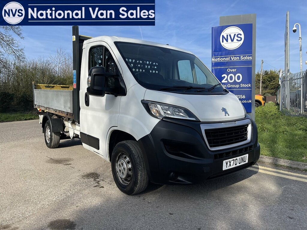 Peugeot Boxer Bluehdi Tipper 335 L2 YX70UNU White #3