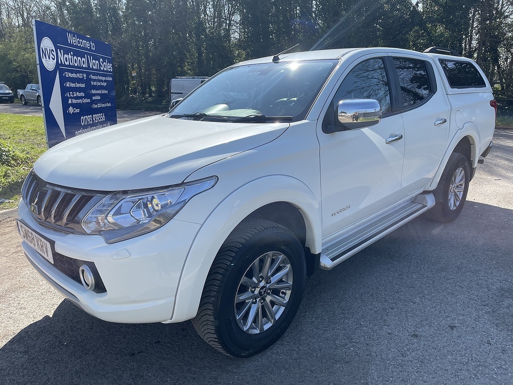 Mitsubishi L200 2.4 Di-d Dc Warrior 4Wd Euro 6 SW68KRV White #3