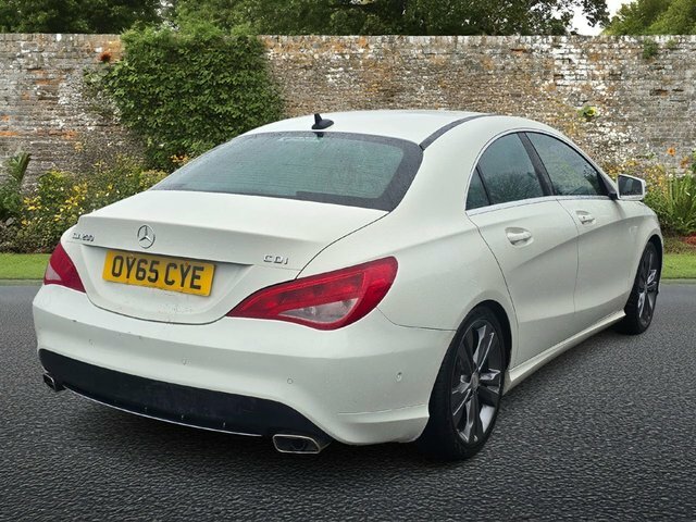 Mercedes-Benz CLA Class 2.1 Cla200 Cdi Sport Coupe Euro White #6
