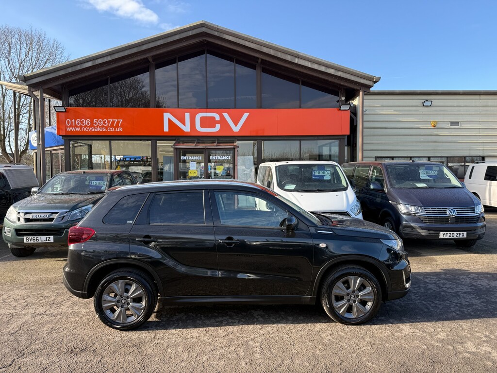 Suzuki Vitara Sz-t Boosterjet YE21FVH Black #2