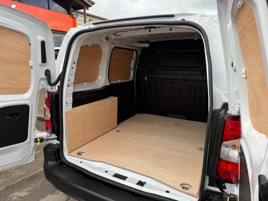Peugeot Partner Bluehdi Professional-plus Standard White #6