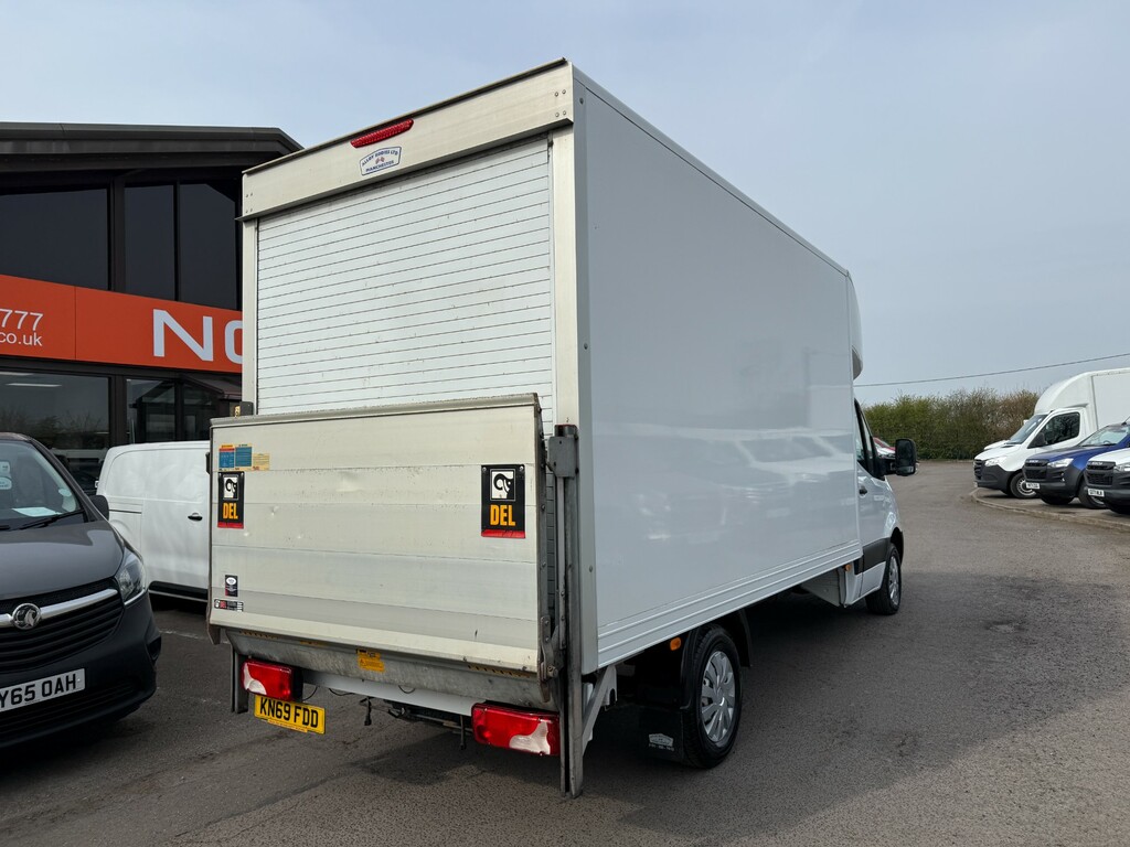 Mercedes-Benz Sprinter 316 Cdi 160Bhp Eu6 Luton Van Lwb KN69FDD White #3