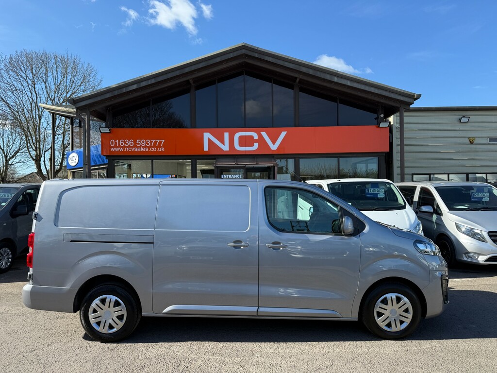 Vauxhall Vivaro L2h1 3100 Sportive Ss Lwb Eu6 DP21TZZ Grey #2
