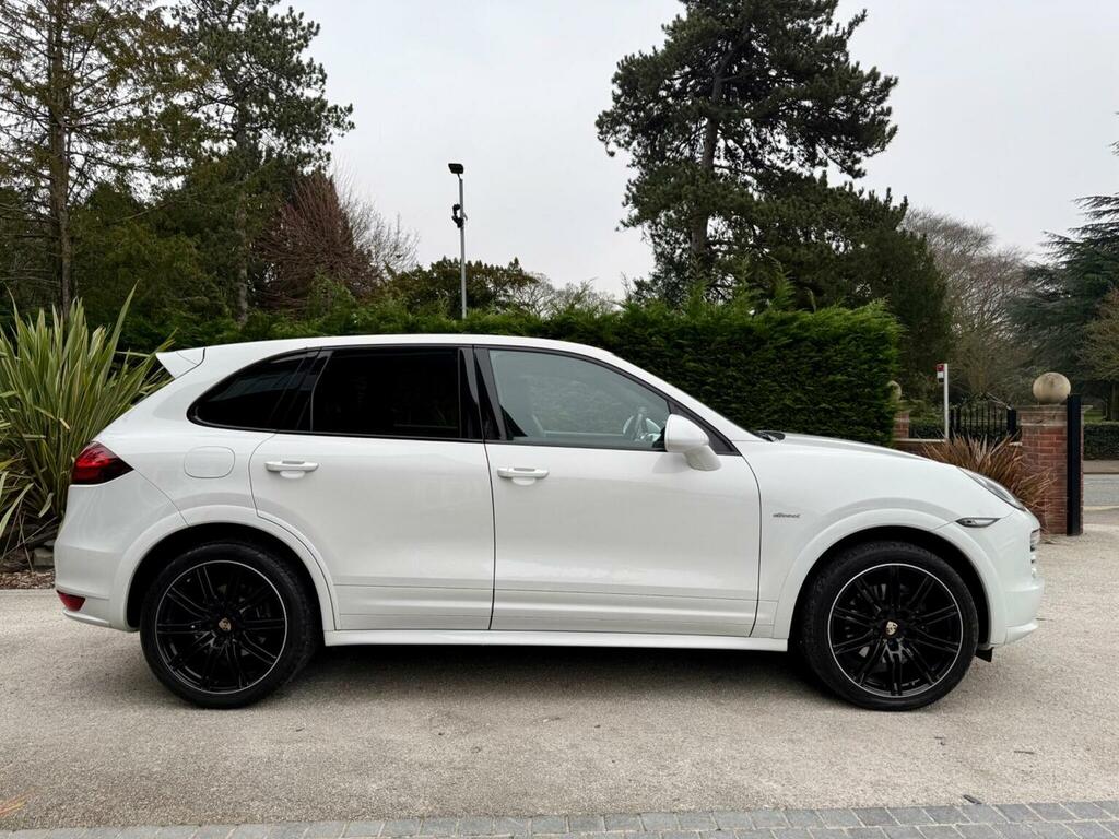 Porsche Cayenne 3.0 Td V6 Tiptronic 4Wd Euro 5 Ss 201262 LP62YBJ White #3