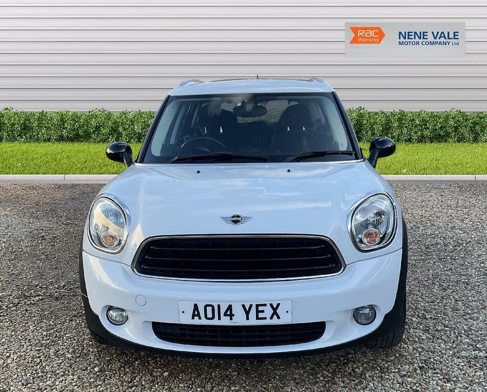 Mini Countryman Suv 1.6 One Euro 6 Ss 201414 AO14YEX White #2