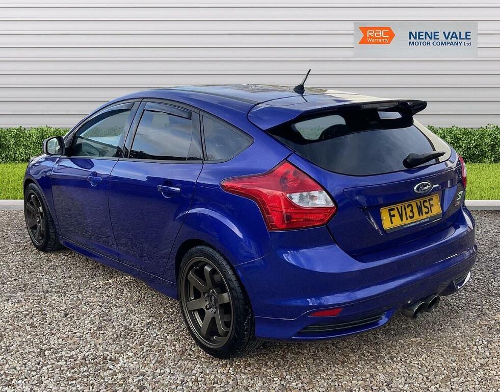 Ford Focus Hatchback 2.0T Ecoboost St-2 Euro 5 Ss 201 FV13WSF Blue #5