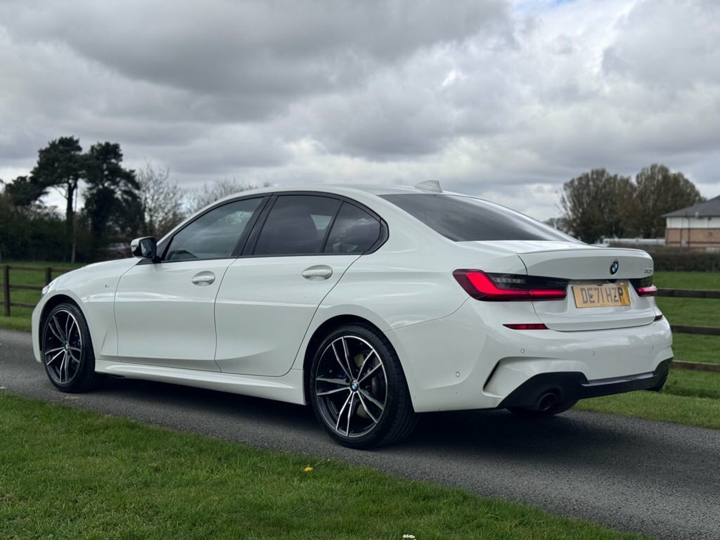 BMW 3 Series 2L M Sport DE71HZP White #6