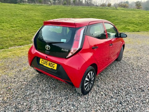 Toyota Aygo Vvt-i X CU15NDG Red #3