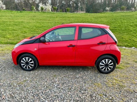Toyota Aygo Vvt-i X CU15NDG Red #6