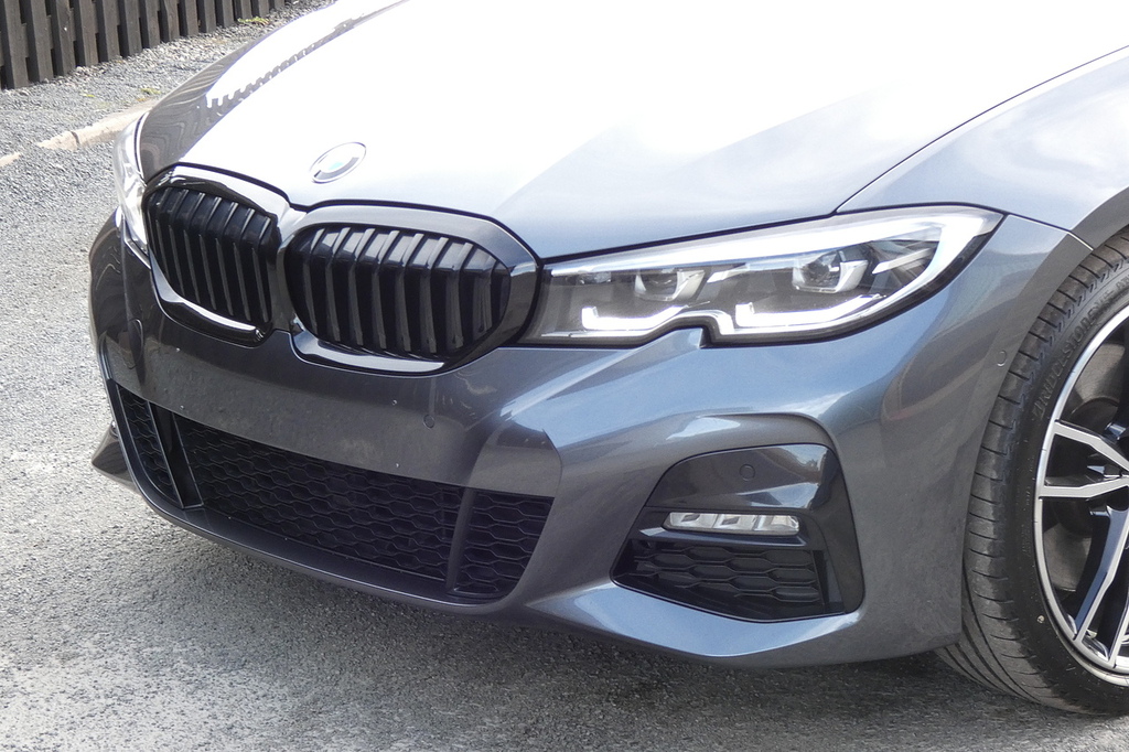 BMW 3 Series 2.0 320D M Sport Touring Euro 6 S SW70UXA Grey #6