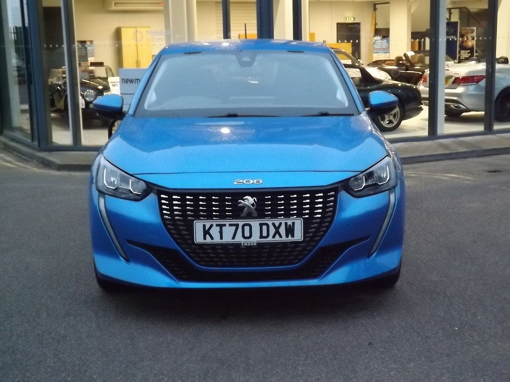 Peugeot 208 Puretech Allure Premium KT70DXW Blue #2