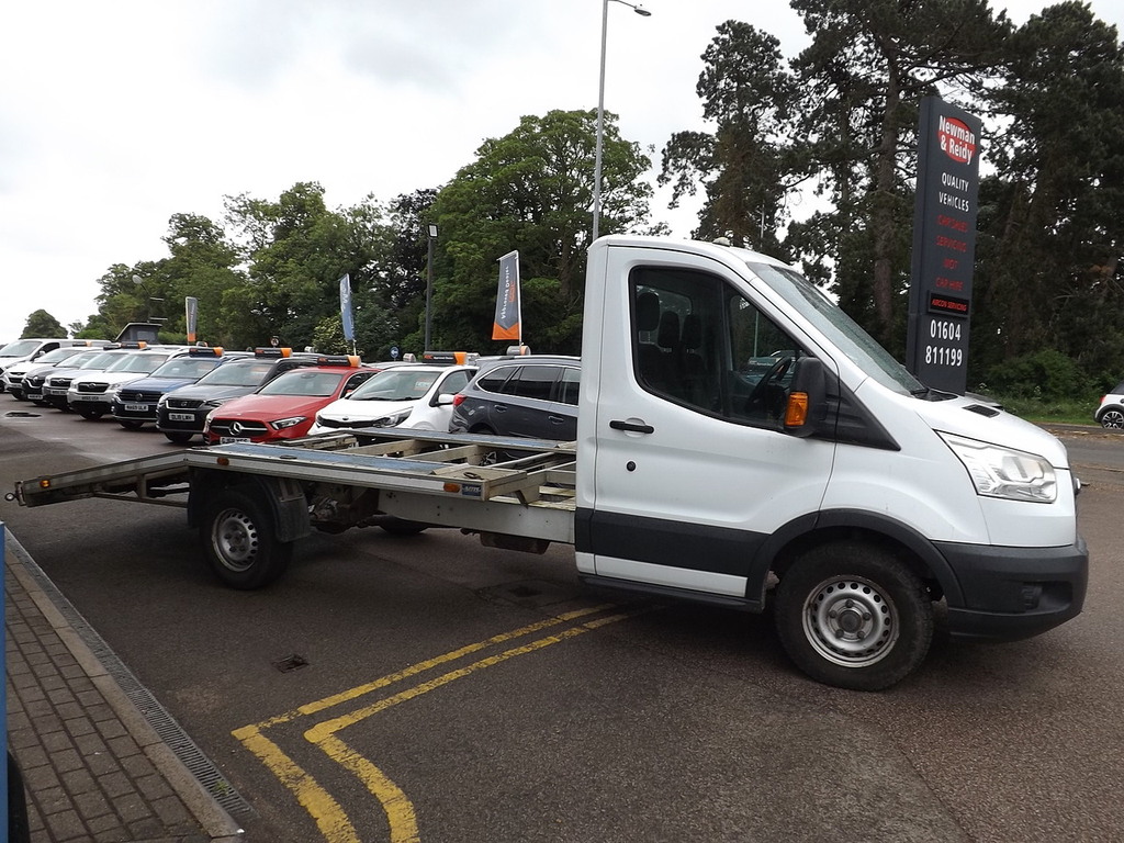 Ford Transit Custom Vehicle Transporter FX64ZKM White #4