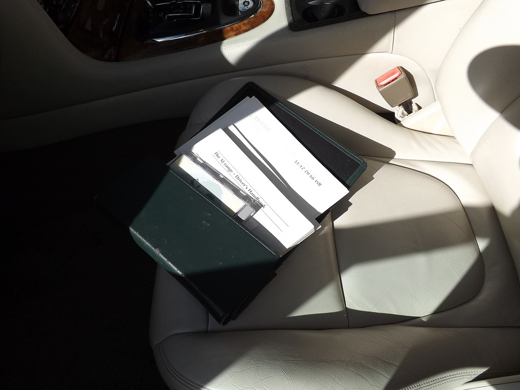 Jaguar XJ Super V8 Silver #15
