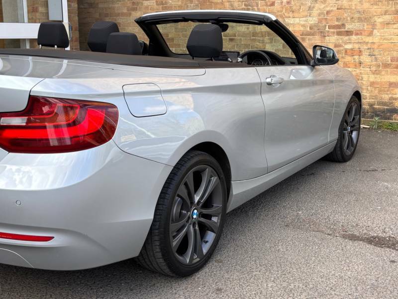 BMW 2 Series 220D Sport - 2015 15 Silver #4