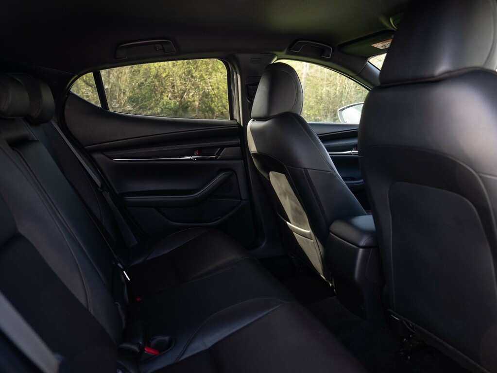 Mazda 3 2.0 E-skyactiv G Mhev Gt Sport Edition CU22JXL Grey #4