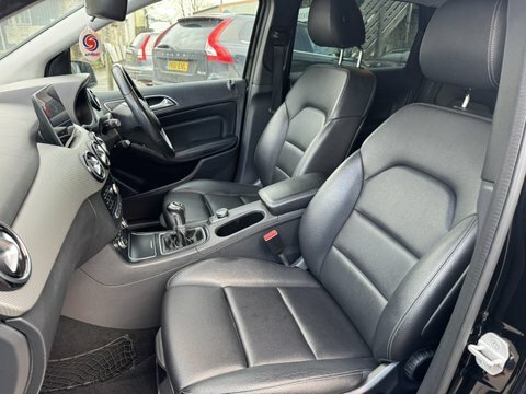 Mercedes-Benz B Class B 180 D Black #4