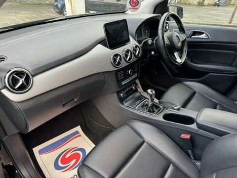 Mercedes-Benz B Class B 180 D Black #5