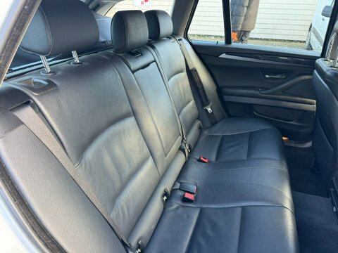 BMW 5 Series 525D Se Touring EO64YSW White #6