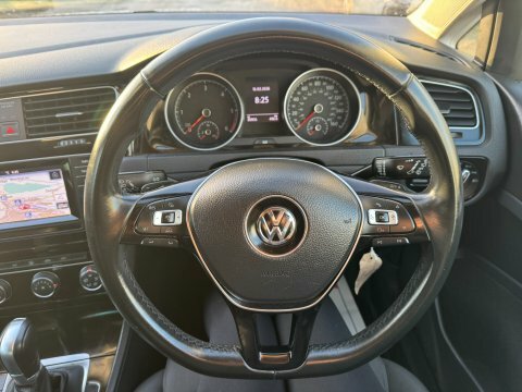 Volkswagen Golf Gt Tdi Bluemotion GK15PVX White #4